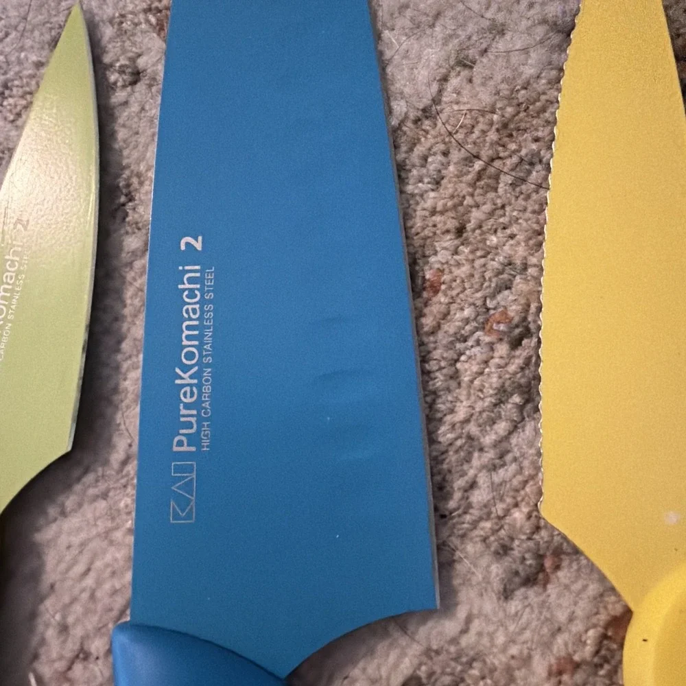 Kai Pure Komachi 2 - Set of 6 Colorful Kitchen Knives No Sheaths